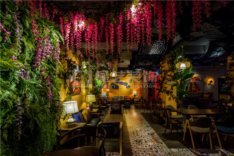 大化“因為所以”咖啡生活館200平餐廳裝修設(shè)計實景圖