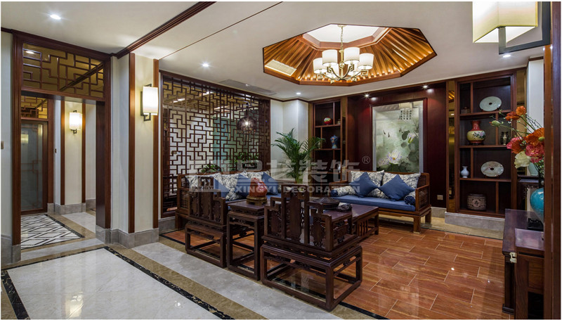 匯東逸墅沁園550平客廳實景圖