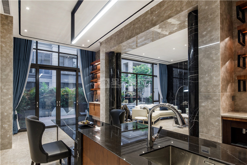 合景天俊229平餐廳裝修實(shí)景圖