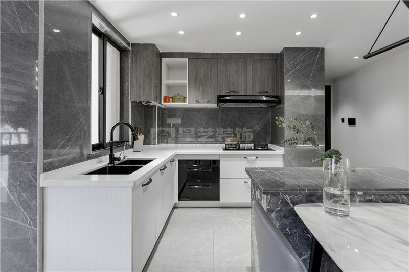 嘉和城120平廚房裝修實景圖