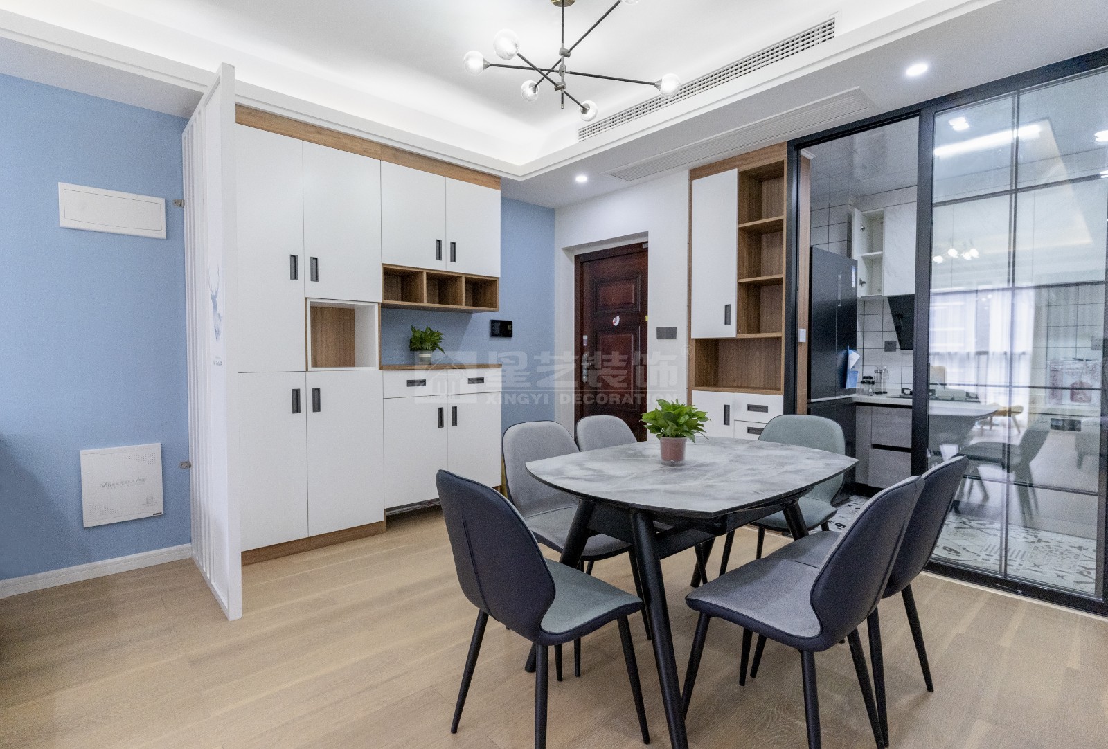 廣源大都會90平餐廳裝修實景圖