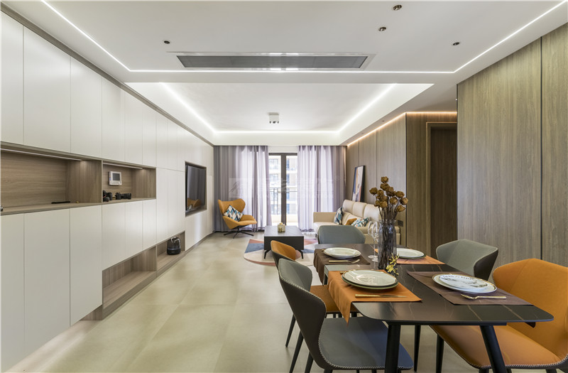 金科觀天下120平餐客廳裝修實(shí)景圖