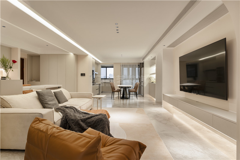 萬(wàn)象華府140平客餐廳裝修實(shí)景圖