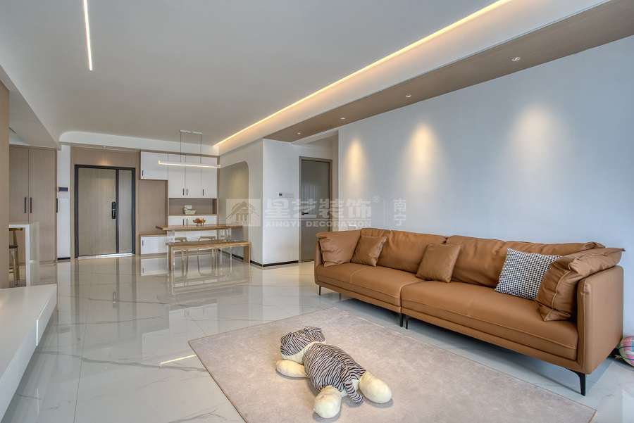 保利冠江墅143平原木風(fēng)格客廳裝修實景