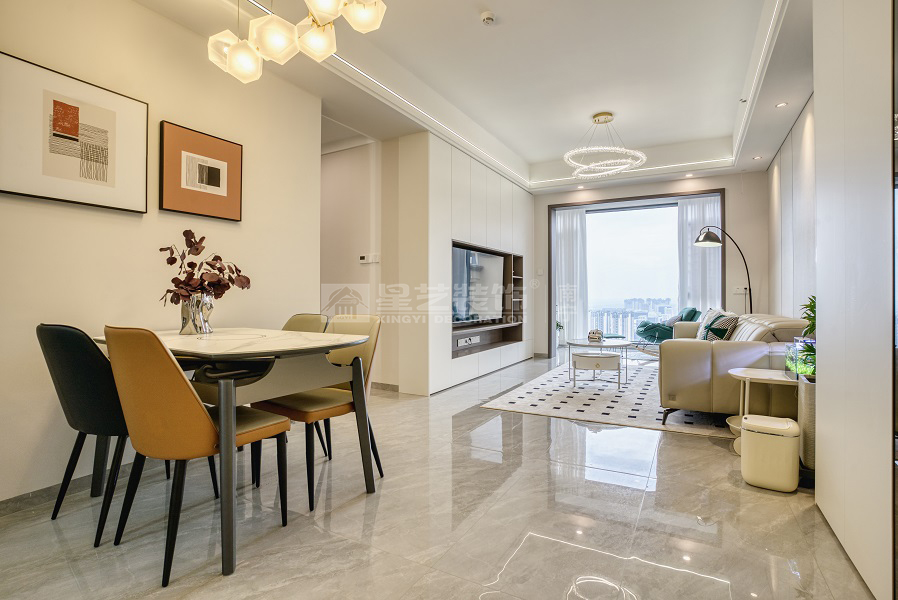 五象湖壹號110平餐廳裝修實(shí)景