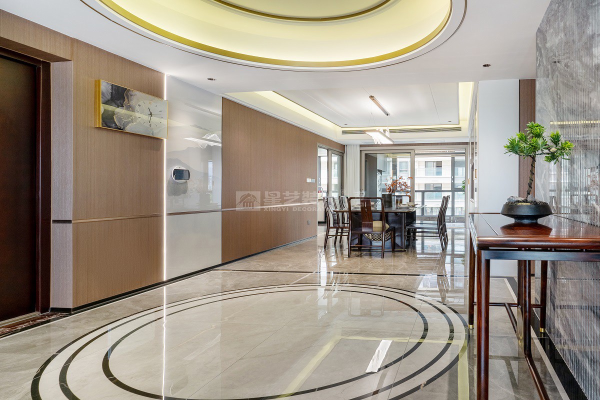 南寧星藝裝飾雙瓏原著188平新中式客廳實景