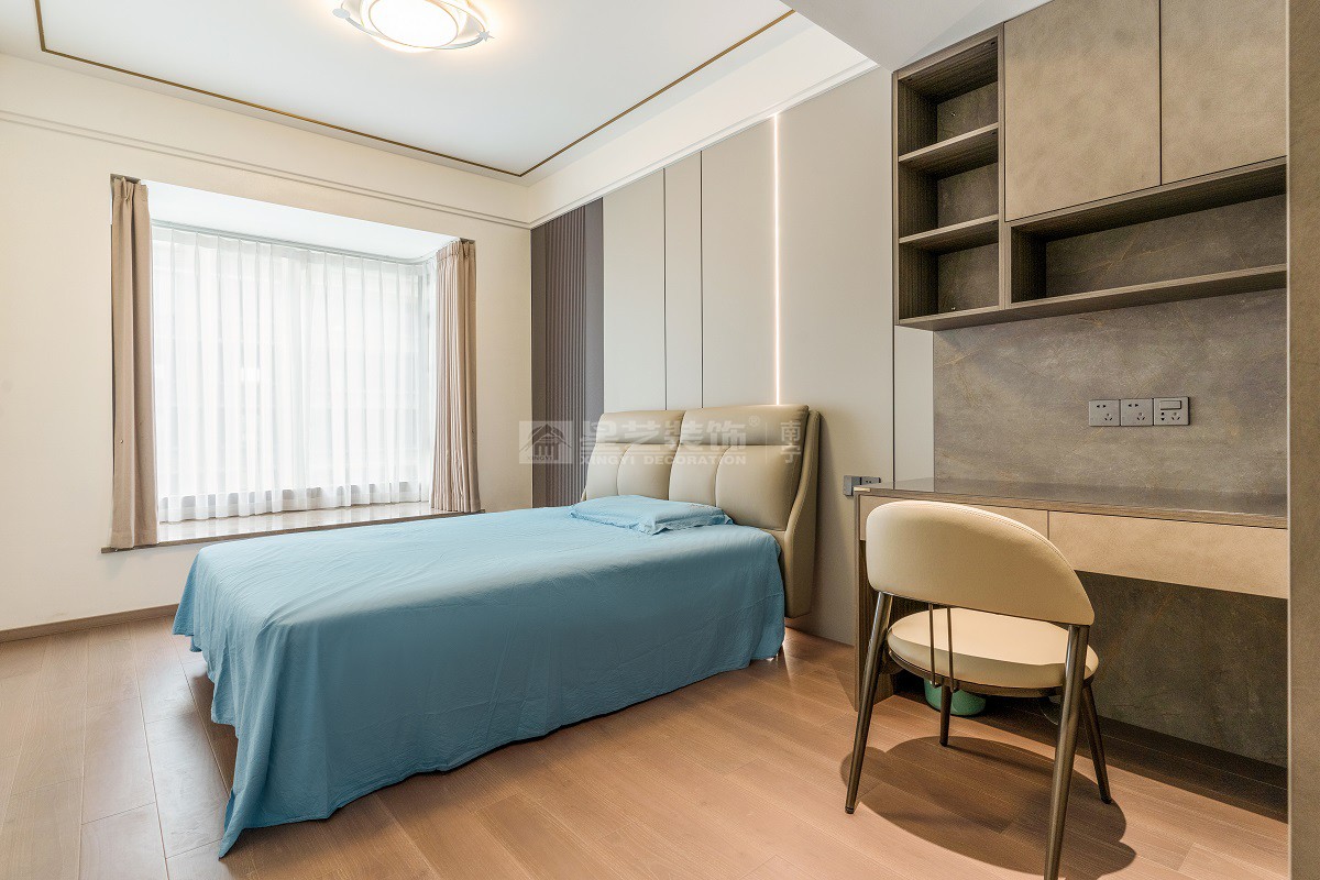 南寧星藝裝飾雙瓏原著188平新中式臥室實景