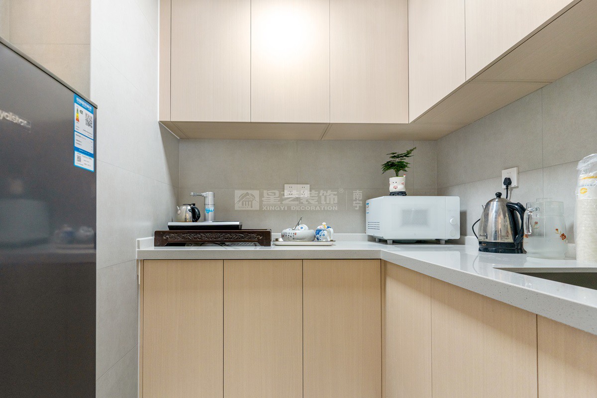 雙賀律所194平現(xiàn)代風(fēng)格辦公室裝修實(shí)景