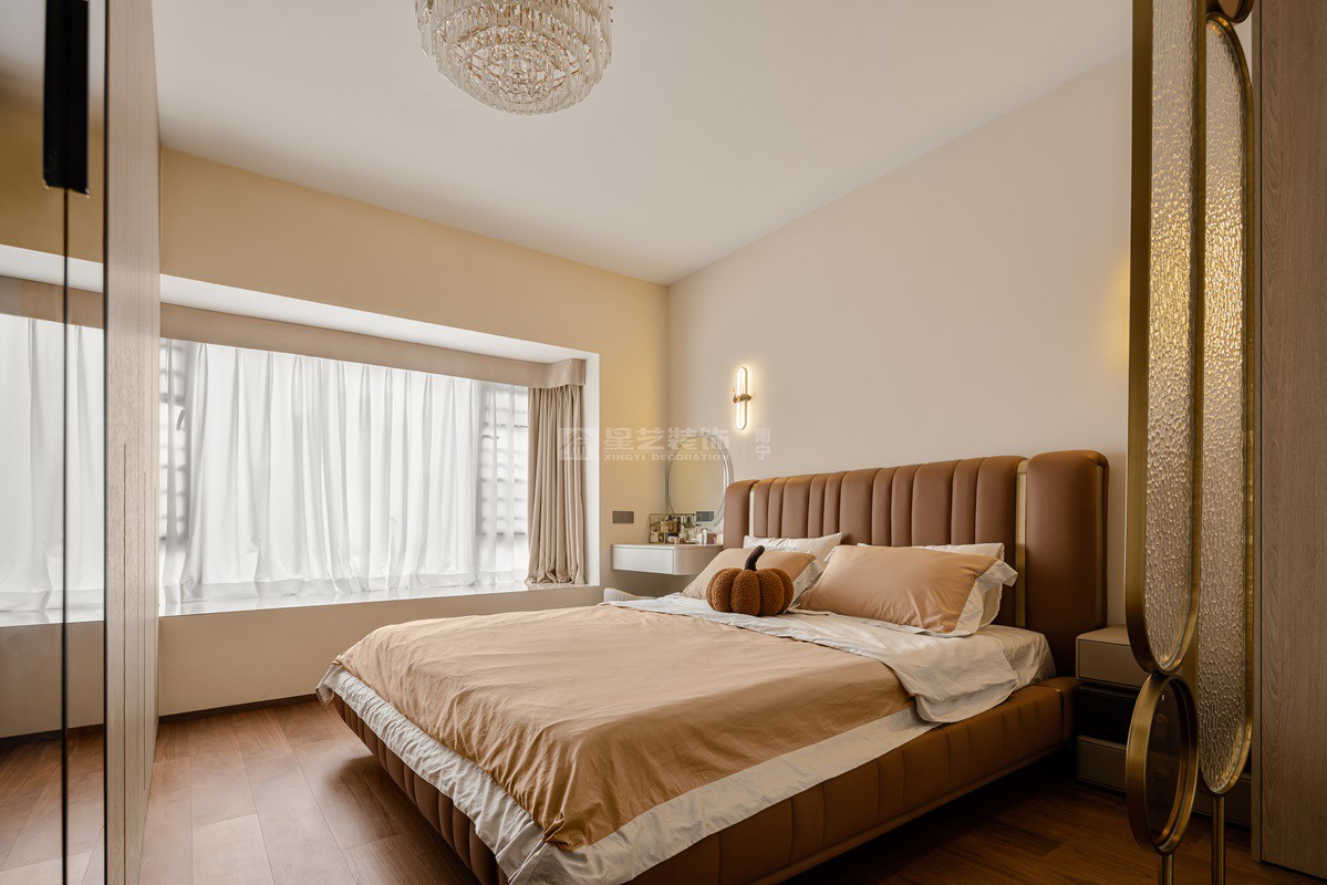 龍光天瀛140平意式輕奢風格臥室裝修實景