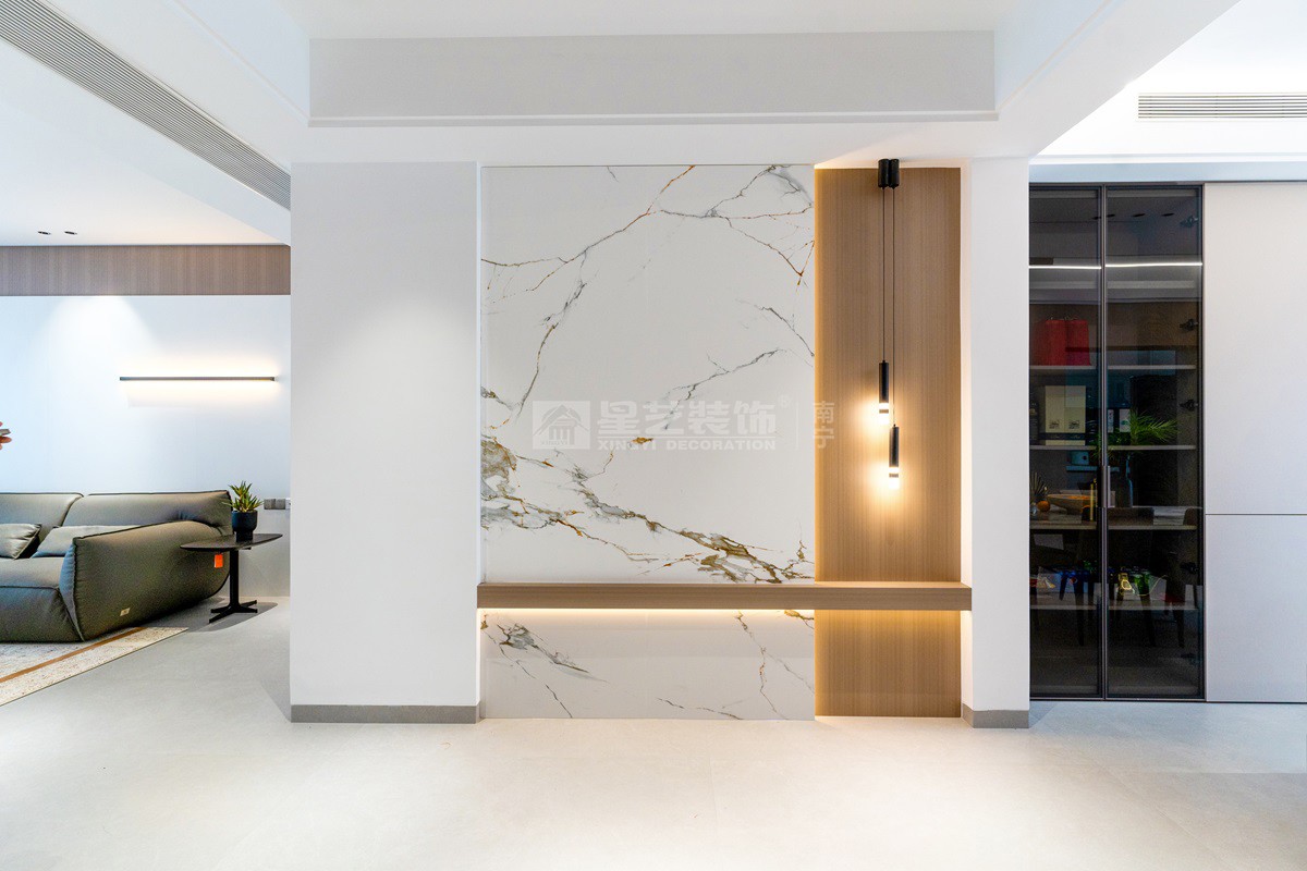 盛邦濱江府200平現(xiàn)代極簡入戶玄關(guān)裝修實(shí)景