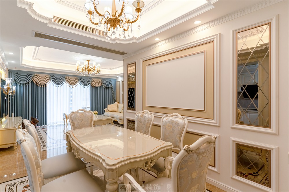 盛科城120平法式裝修客廳實景