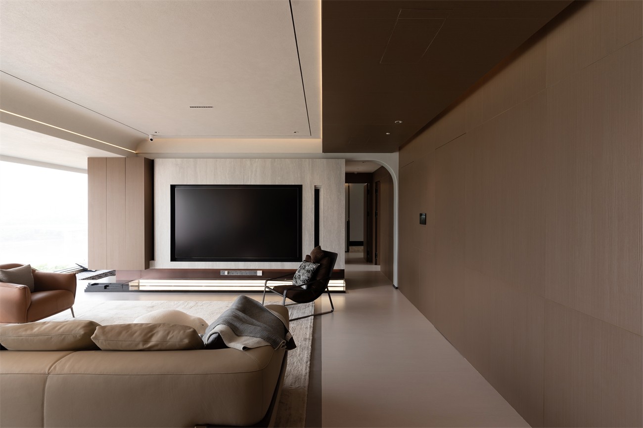 華潤(rùn)西園悅府167平意式風(fēng)格客餐廳裝修完工實(shí)景