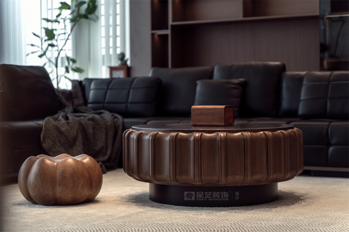 華潤(rùn)西園潤(rùn)府143平意式輕奢客廳裝修完工實(shí)景圖