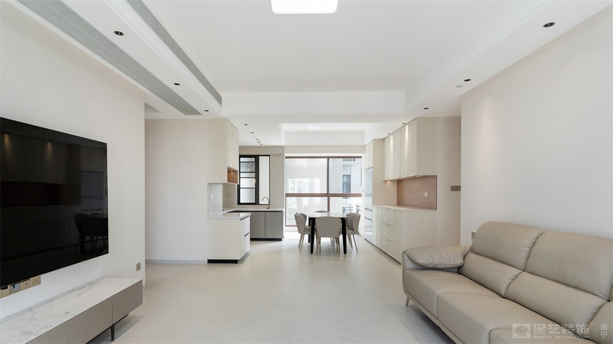 盛科城152平奶油風(fēng)客餐廳裝修完工實景圖