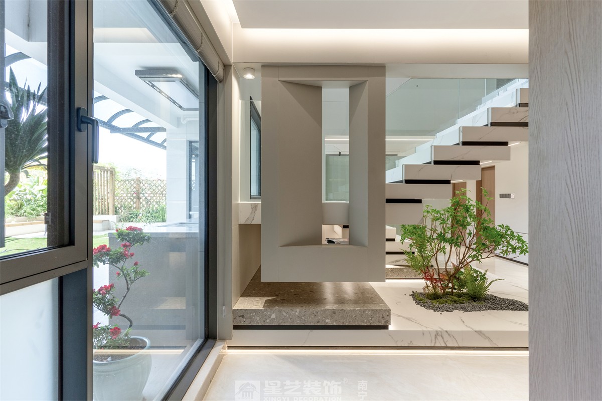 德澤苑220平現(xiàn)代簡約入戶裝修完工實(shí)景圖