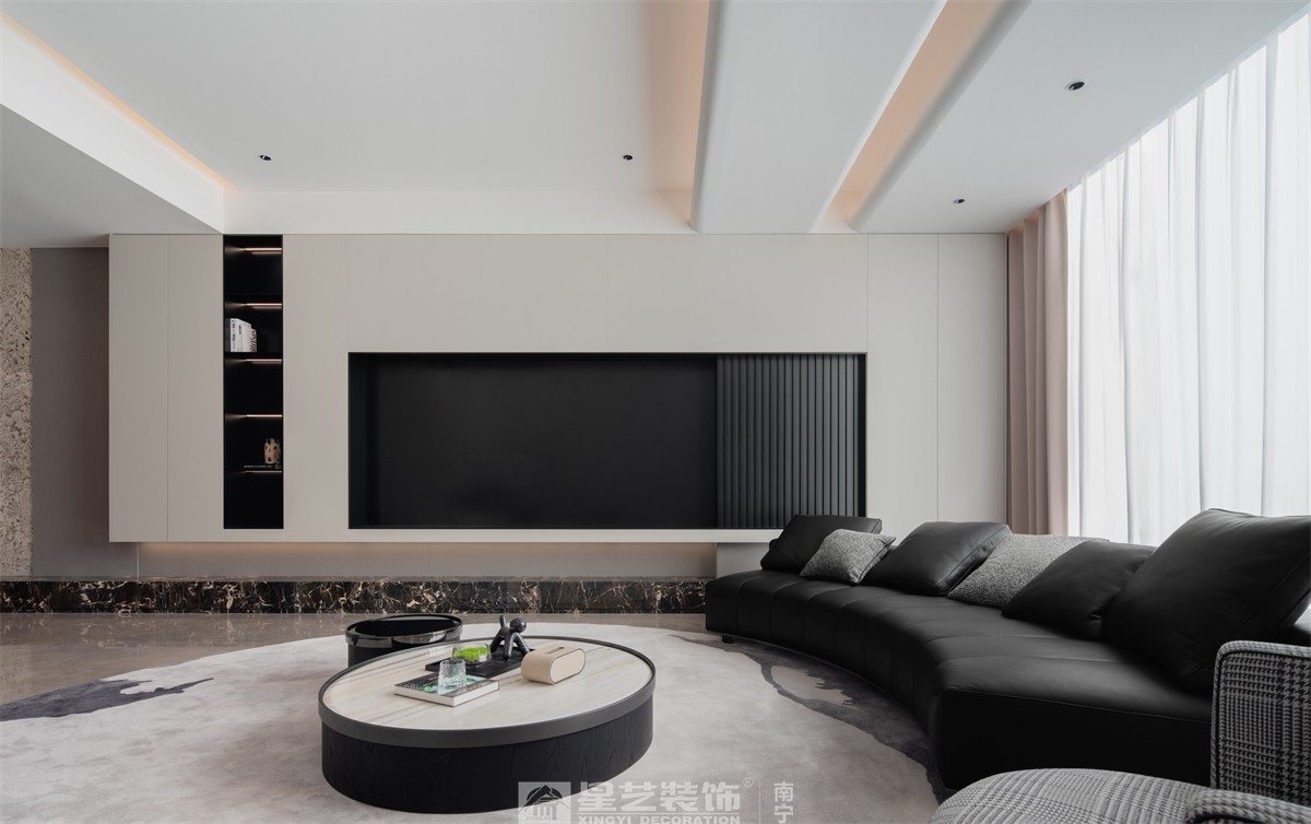 中海央墅500平現(xiàn)代極簡(jiǎn)客廳裝修完工實(shí)景圖