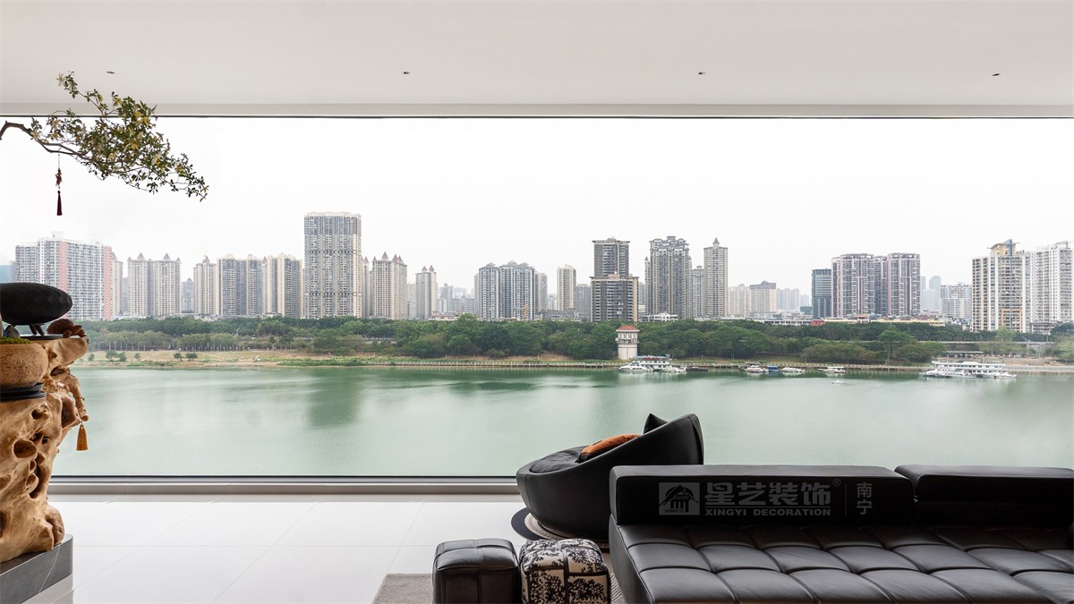 華潤(rùn)西園潤(rùn)府143平意式輕奢陽(yáng)臺(tái)裝修完工實(shí)景圖