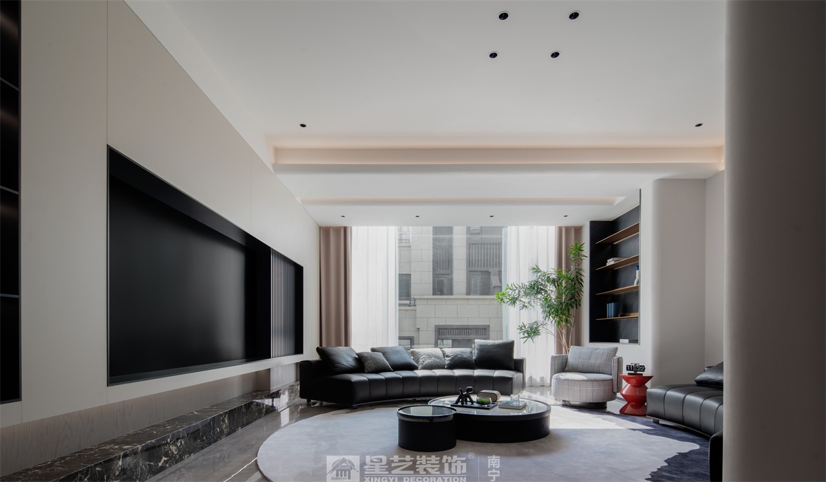 中海央墅500平現(xiàn)代極簡(jiǎn)客廳裝修完工實(shí)景圖