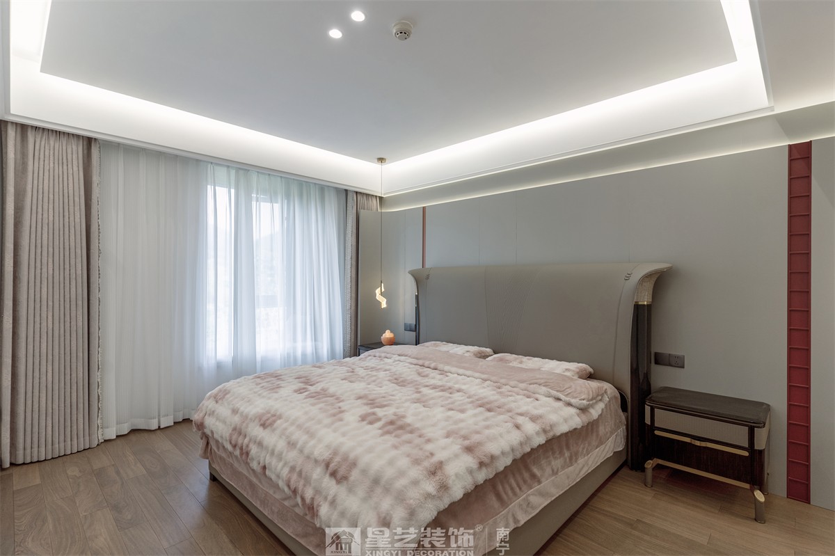 德澤苑220平現(xiàn)代簡約臥室裝修完工實(shí)景圖