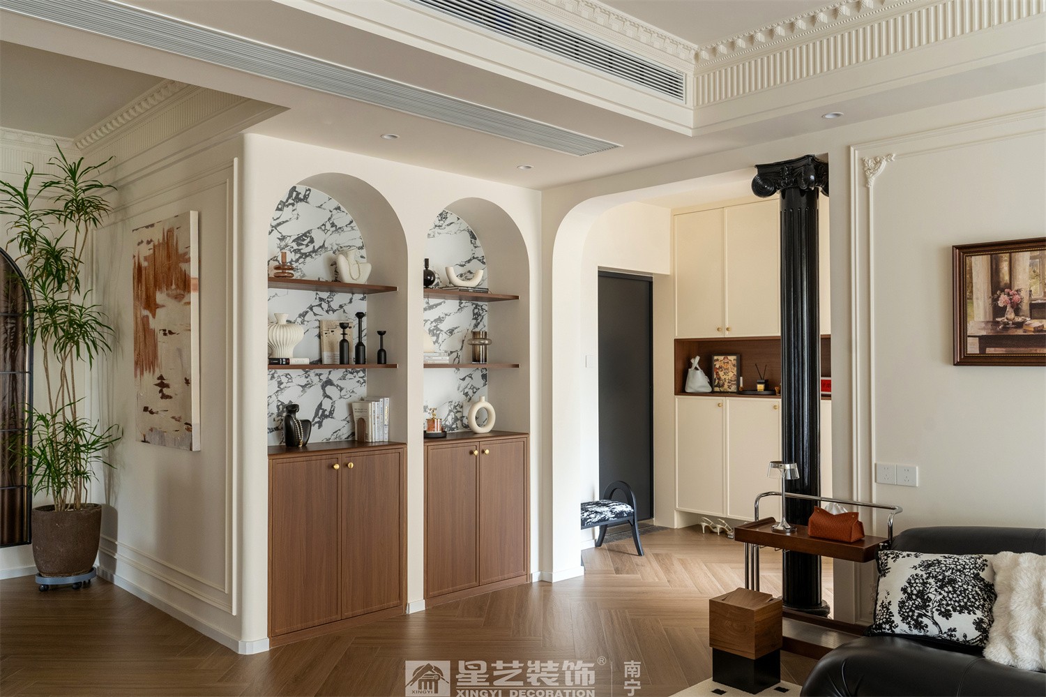 湖畔書院150平法式中古風(fēng)入戶裝修完工實(shí)景圖