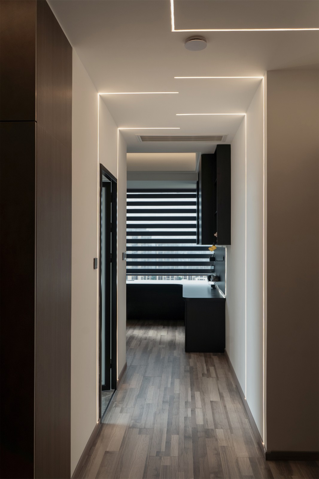 華發(fā)國(guó)賓壹號(hào)140平現(xiàn)代輕奢書(shū)房裝修完工實(shí)景圖