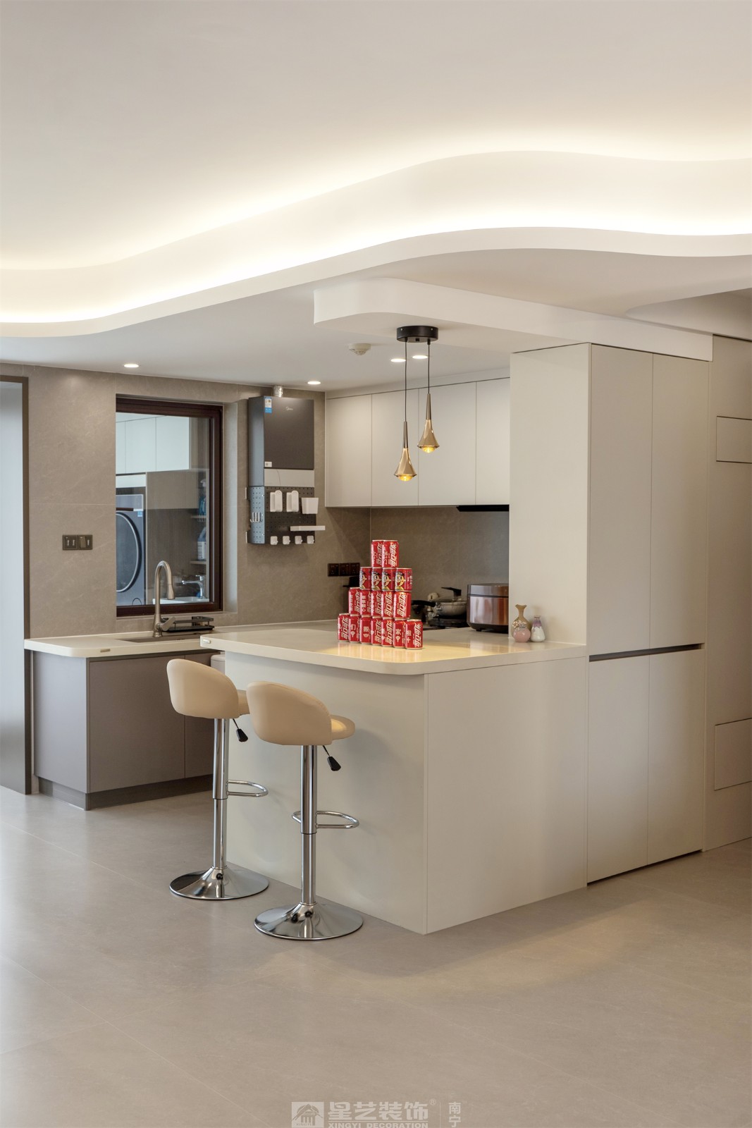 龍光天瀛140平意式輕奢廚房裝修完工實景圖