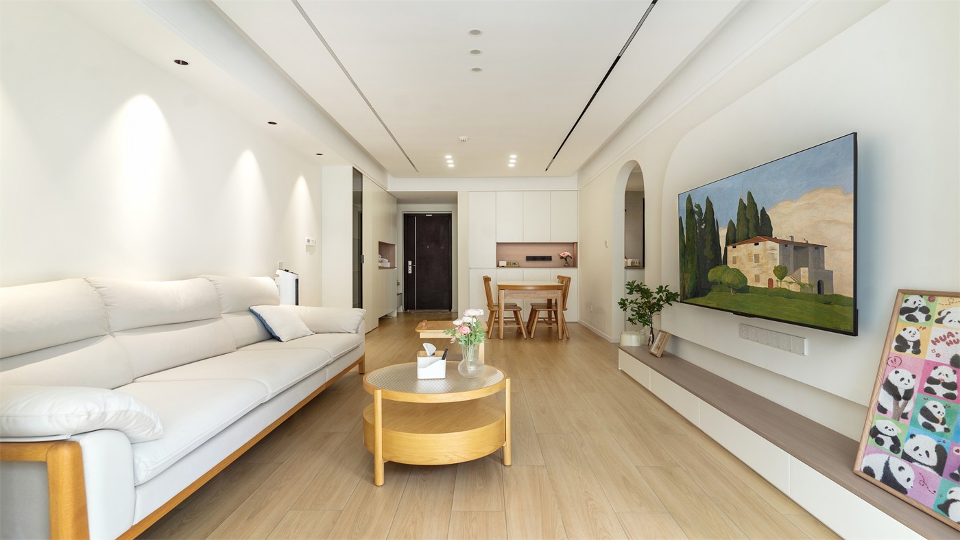 保利領(lǐng)秀廣場75平奶油風客廳裝修實景圖