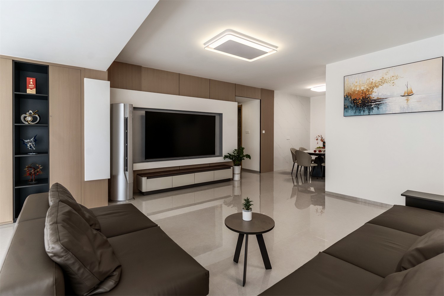 上水灣155平現(xiàn)代風(fēng)格客廳裝修實(shí)景圖